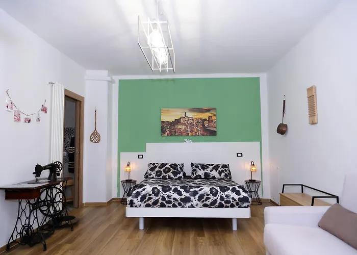 La Macchia Sui Sassi * Matera