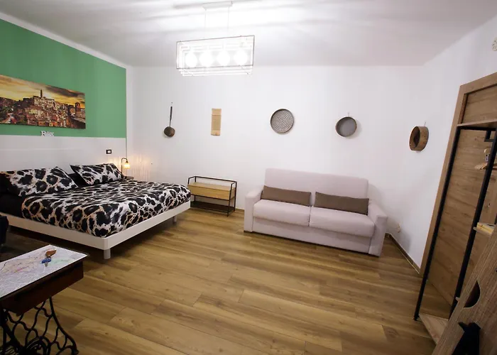 La Macchia Sui Sassi *