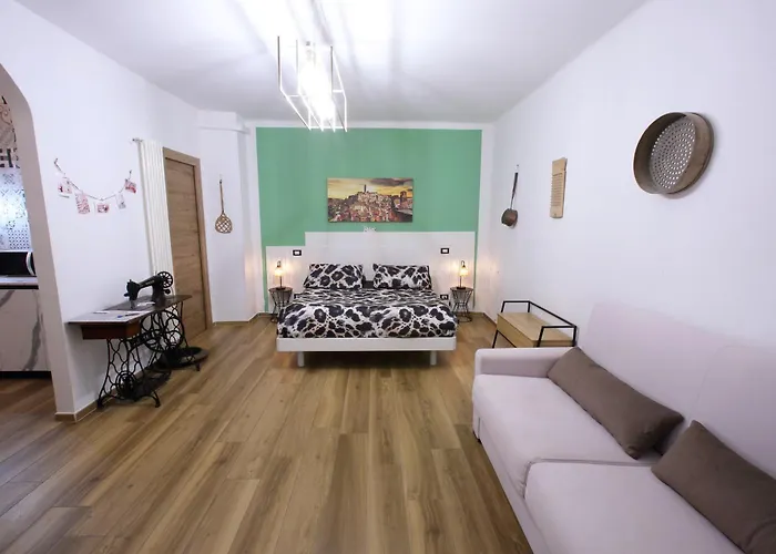 La Macchia Sui Sassi